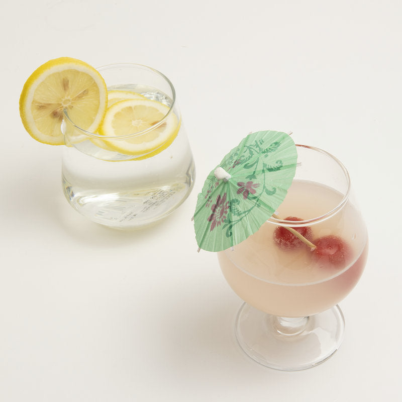 10 cm Einweg-Cocktailschirmchen &amp; Obstspieße (Großpackung) | Getränkeschirmchen aus Bambuspapier, verschiedene Farben | Großhandelspreise (EXW)