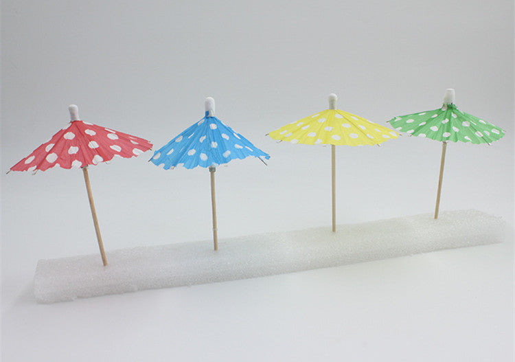 10 cm Einweg-Cocktailschirmchen &amp; Obstspieße (Großpackung) | Getränkeschirmchen aus Bambuspapier, verschiedene Farben | Großhandelspreise (EXW)