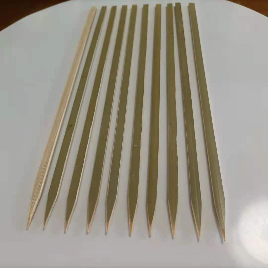 Bamboo Disposables | Green Bamboo Flat Yakitori Skewers – Food Grade Disposable BBQ Sticks | Wholesale EXW Prices