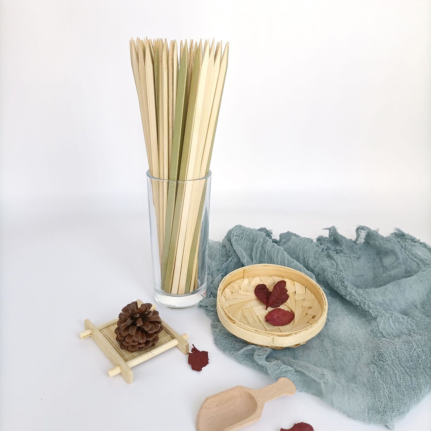Bamboo Disposables | Green Bamboo Flat Yakitori Skewers – Food Grade Disposable BBQ Sticks | Wholesale EXW Prices