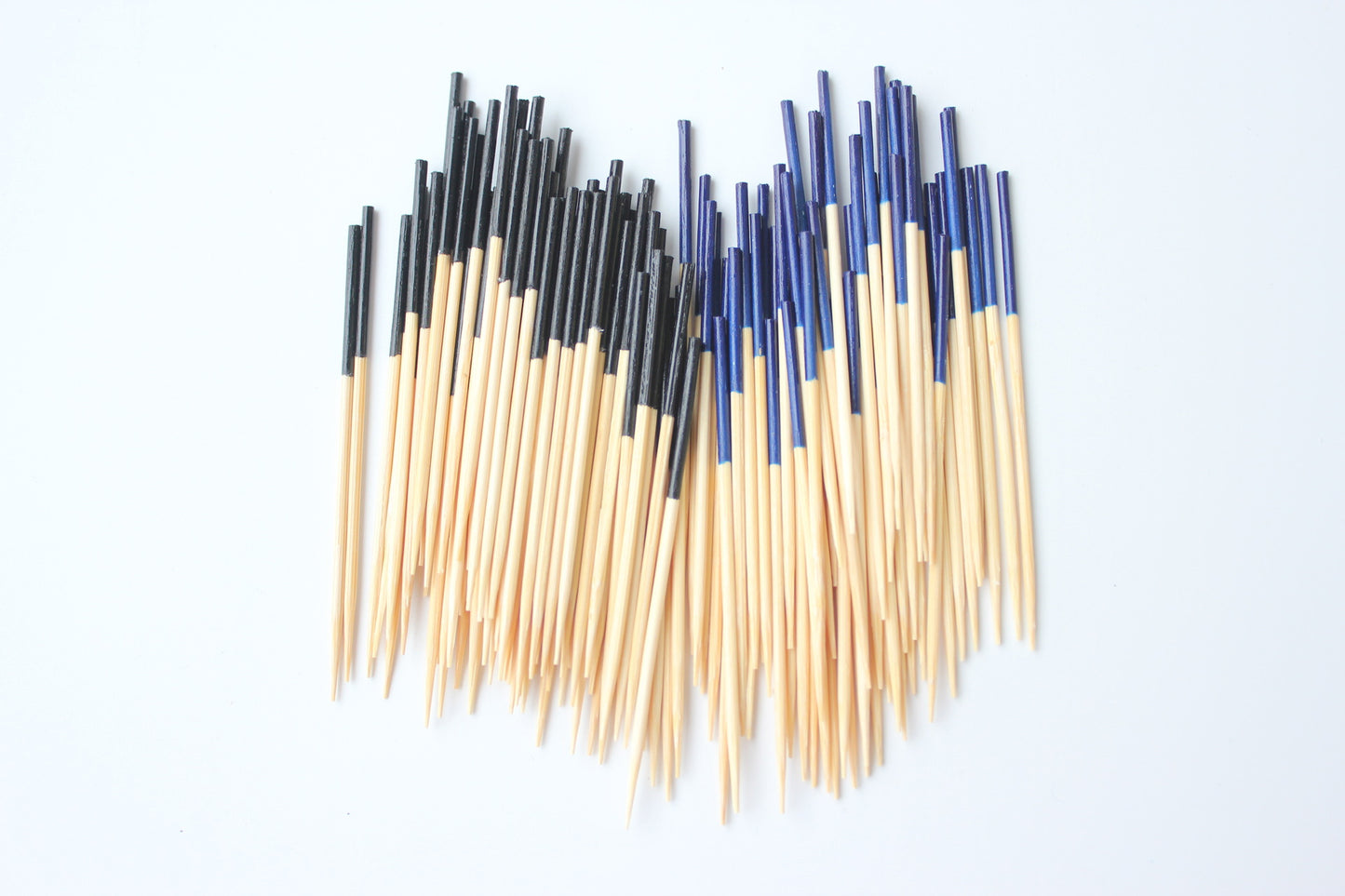 12cm Colored Bamboo Picks – Black / Blue / Green / Red | 100pcs/Pack Food, Cocktail & Appetizer Skewers | Wholesale EXW Prices