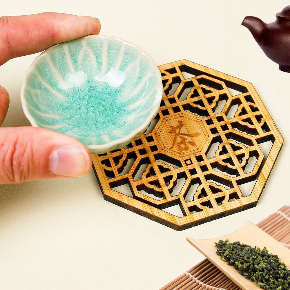 Orientalische Bambus-Teeuntersetzer – Chinesisches Design mit Ausschnitten (Knoten/Knospe/Lotus/Teereim) | Umweltfreundliches Kung-Fu-Teezubehör | Großhandelspreise ab Werk