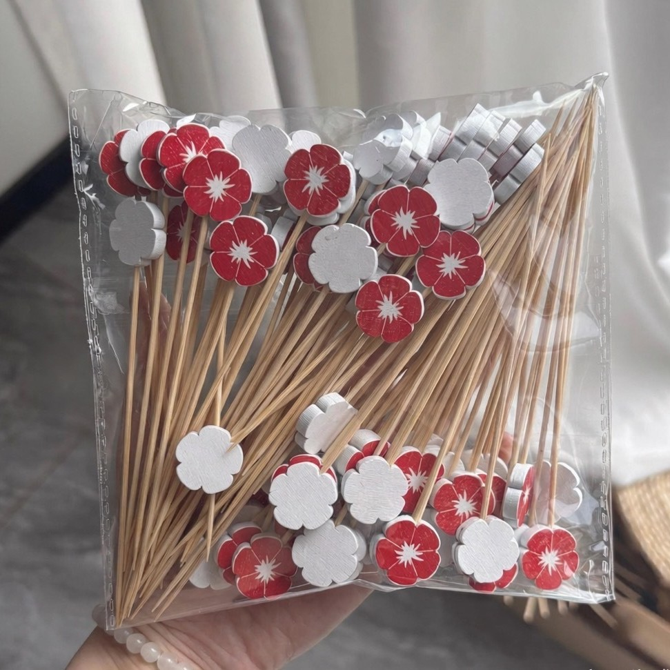 12cm Red Flower Bamboo Fruit Picks | Disposable Cocktail & Burger Picks 100pcs/Pack | Wholesale EXW Prices