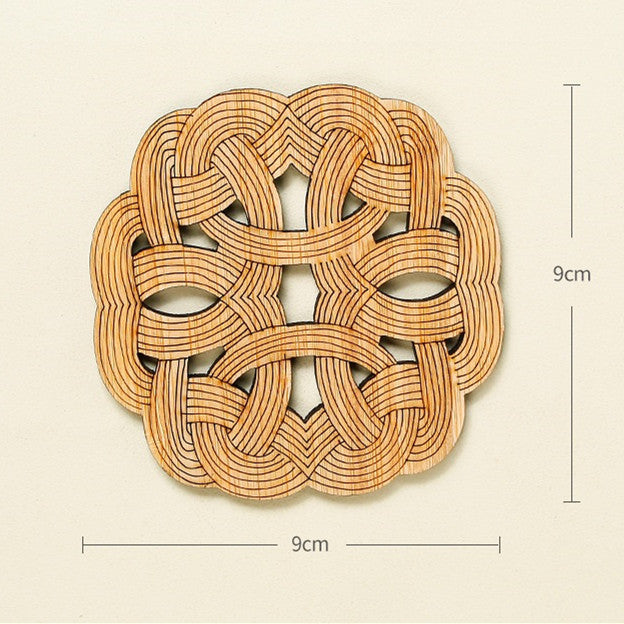 Orientalische Bambus-Teeuntersetzer – Chinesisches Design mit Ausschnitten (Knoten/Knospe/Lotus/Teereim) | Umweltfreundliches Kung-Fu-Teezubehör | Großhandelspreise ab Werk